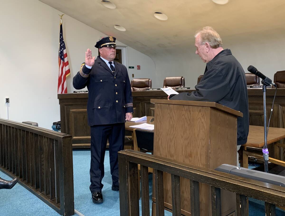 Smith sworn-in as Monroe’s new police captain | The Monroe Sun