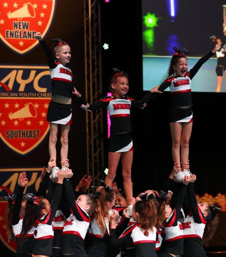 Monroe Lions D10 cheerleaders finish 3rd in the nation | The Monroe Sun