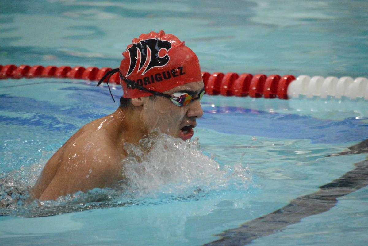 Masuk swimmers shine in SWC Meet | The Monroe Sun