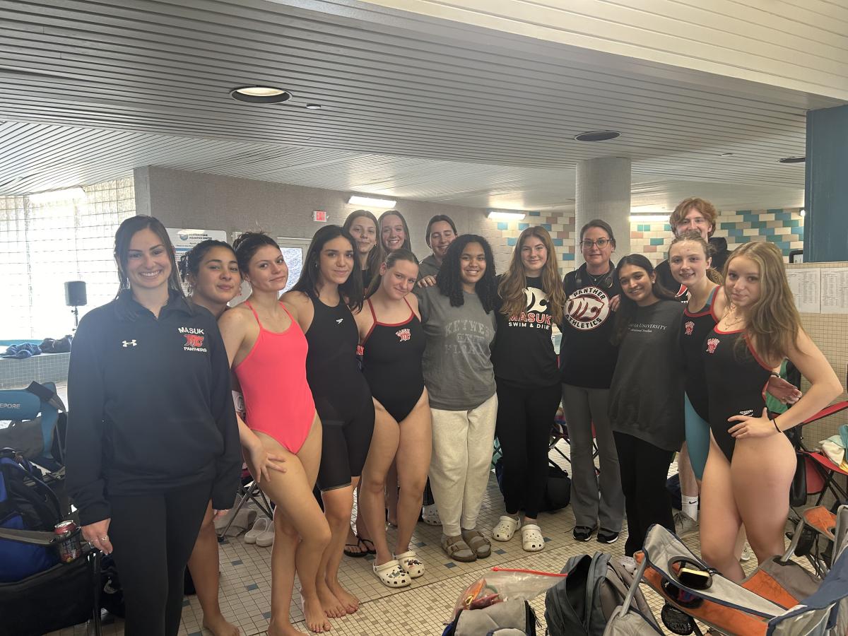 Swimming finals: Coach Emily DeMace, Stella Oliveria, Laney Stillway, Lucia Morales, Lena Savkovic, Anastazia Malecka, Betty Glus, Skye Eanotti, Sienna Jones, Siobhan Riordan, Coach Jenna Manion, Niti Shah, Tierney McGunnigle, Manager Jack McHugh and Izzy Murzinska.